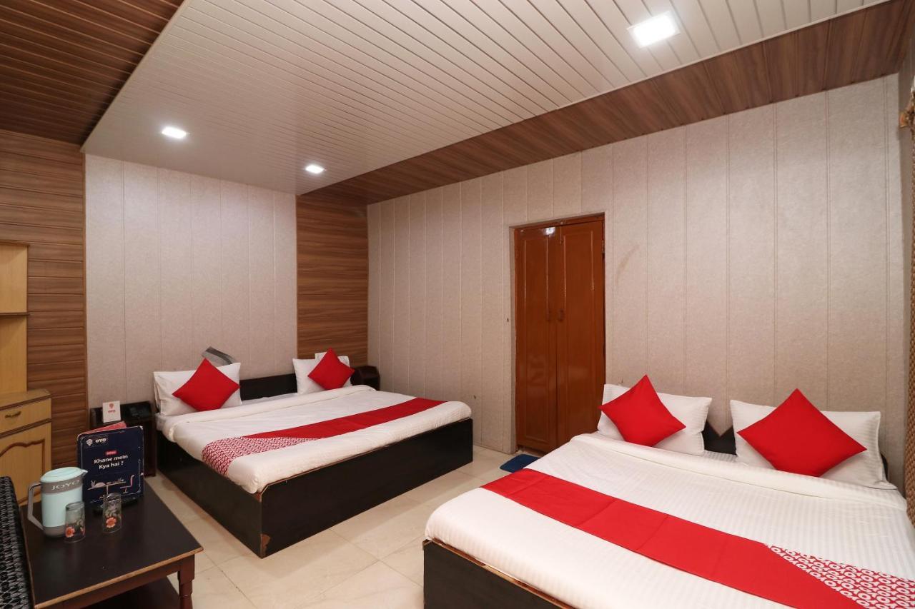 Hotel Neelam Raj 나이니탈 외부 사진
